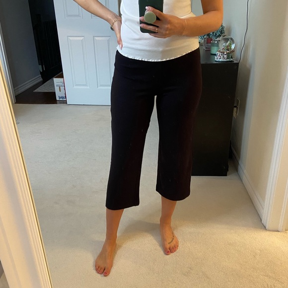 Loft black elastic waist wide leg capris pants - Picture 2 of 7